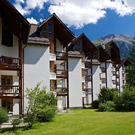 Schweizerhof Ferienwohnungen Lenzerheide 2 المظهر الخارجي الصورة